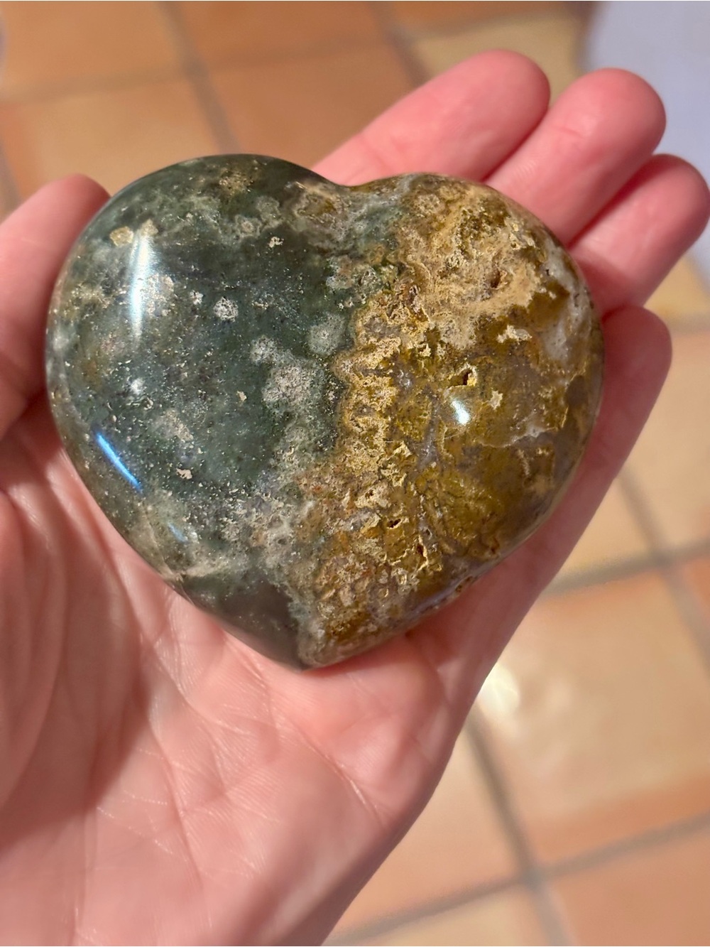 Natural Ocean Jasper Heart 247g – Green, Golden Brown & Cream Crystal Stone